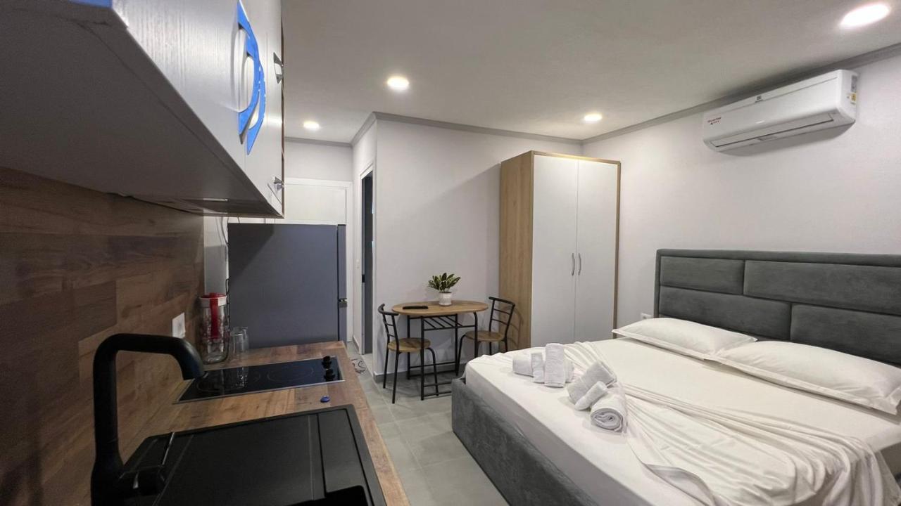 Sea View Apartments 格勒姆 外观 照片