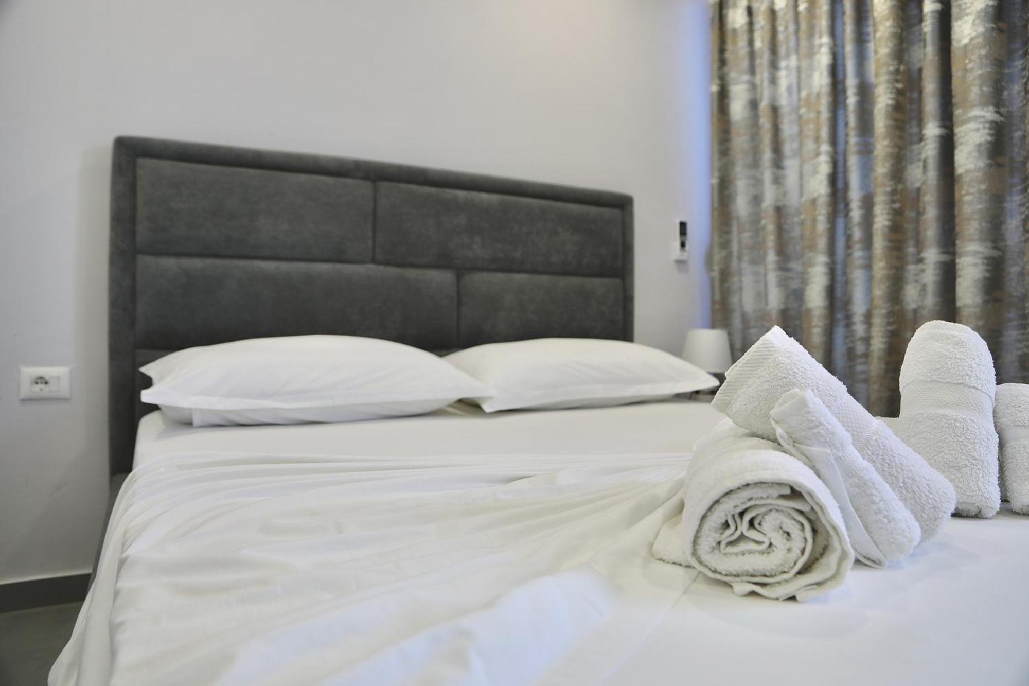 Sea View Apartments 格勒姆 外观 照片