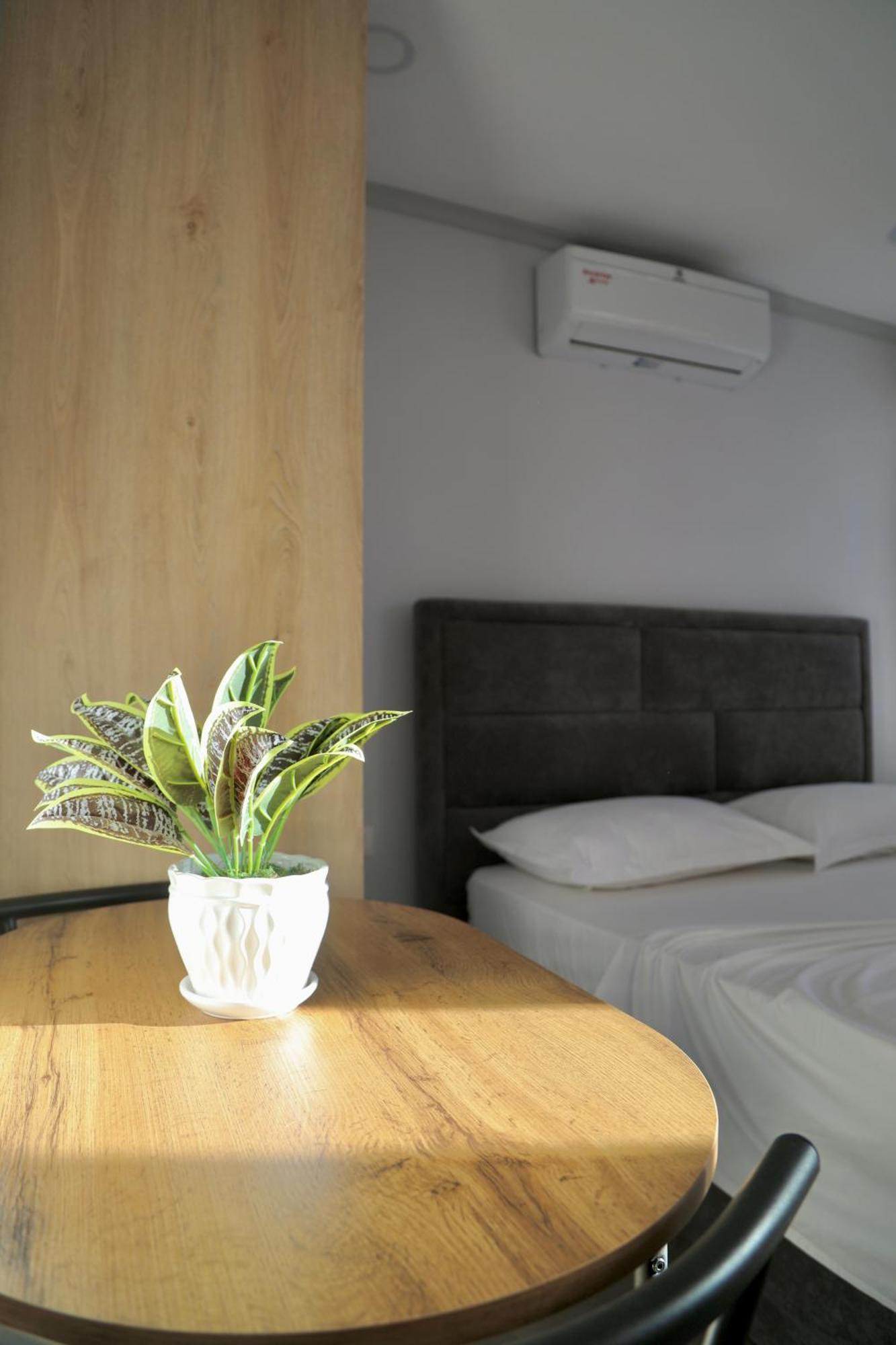 Sea View Apartments 格勒姆 外观 照片