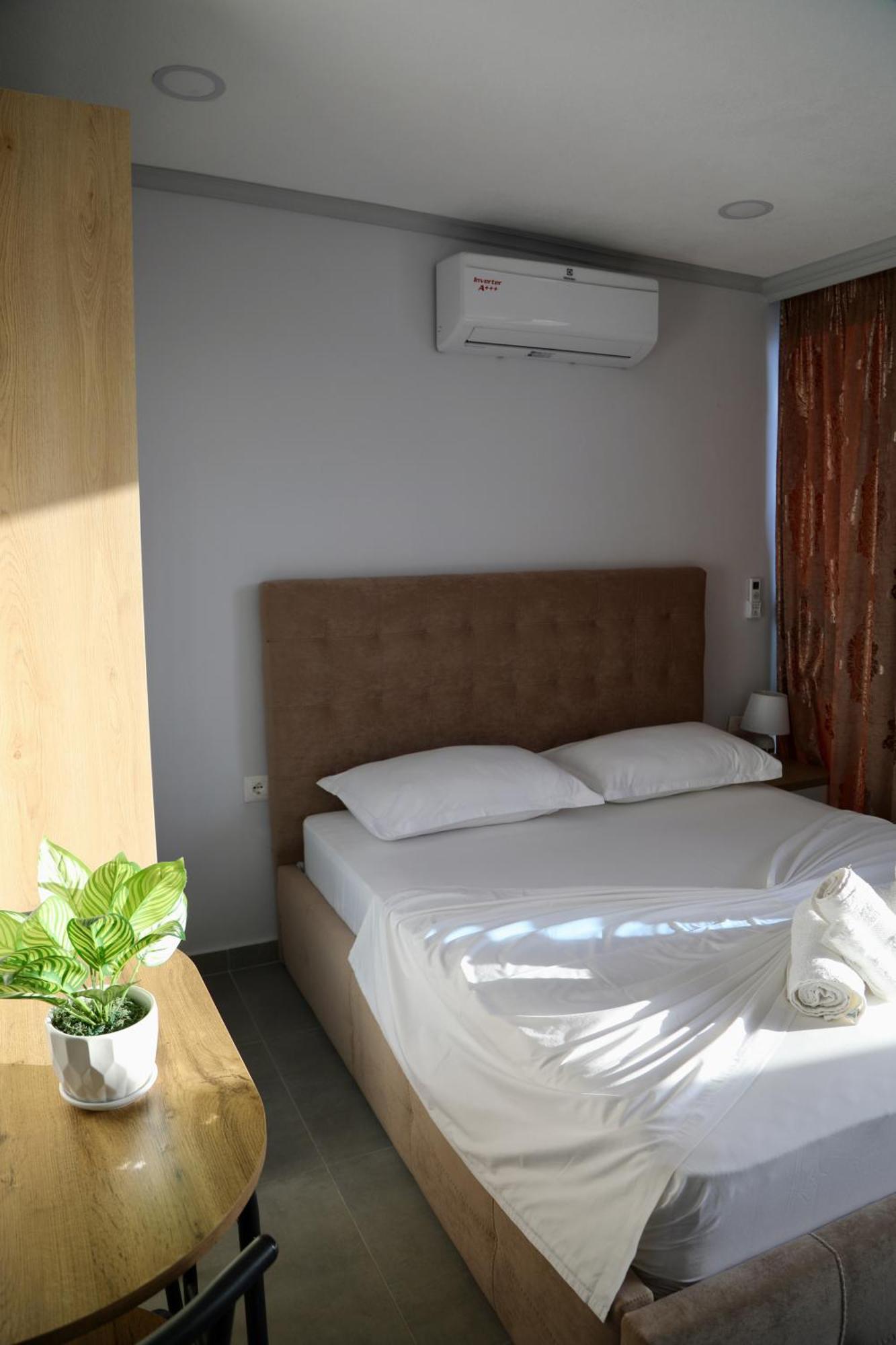 Sea View Apartments 格勒姆 外观 照片
