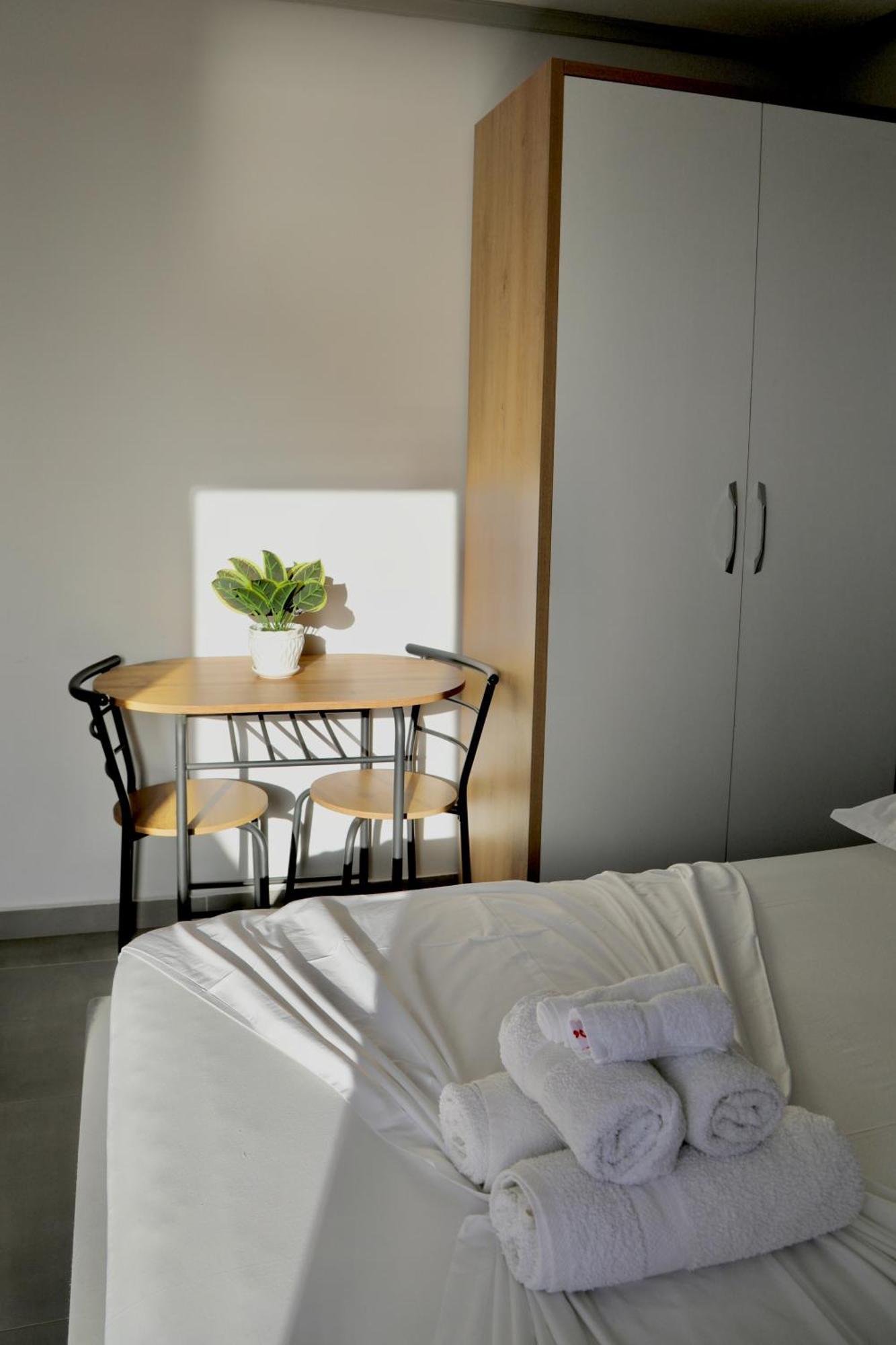 Sea View Apartments 格勒姆 外观 照片